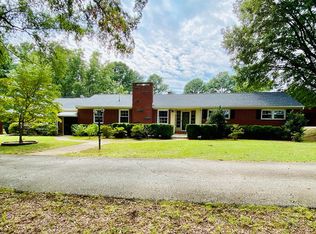 412 Country Ln, Danville, VA 24540
