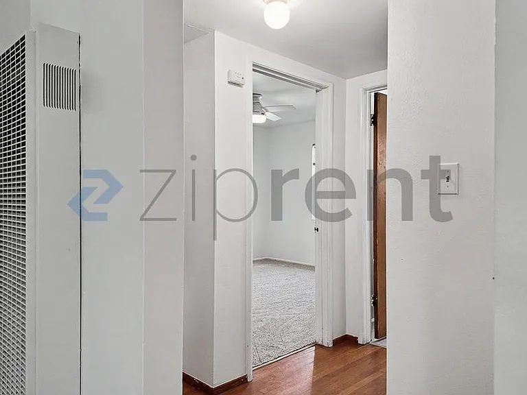 4501 58th St — Photo 13