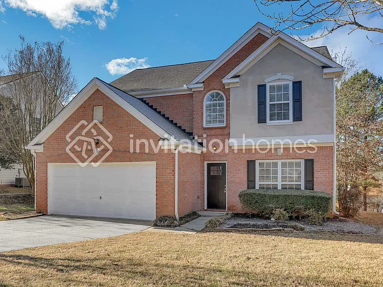 1230 Everwood Dr SW — Photo 1