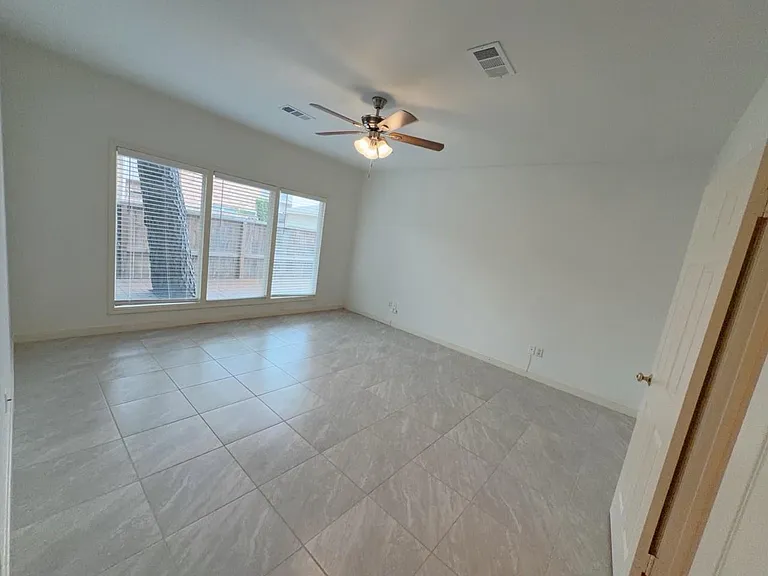 11852 Taylorcrest Rd #8 — Photo 19