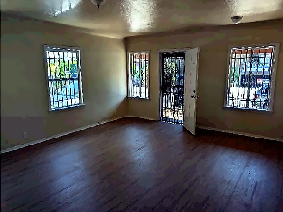 2nd image of 929 Enterprise Ave