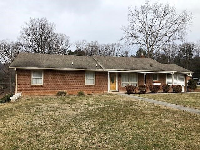 Lindenwood 1 front