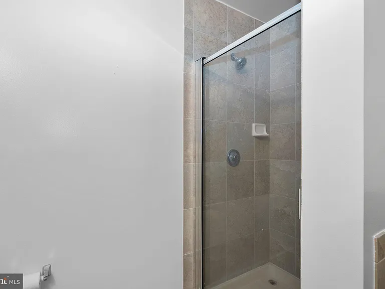 2020 12th St NW #108 — Photo 21