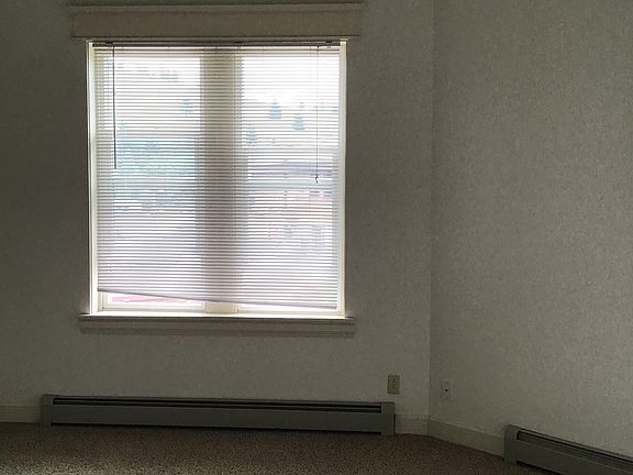 5th image of 118 W Alder St APT 312