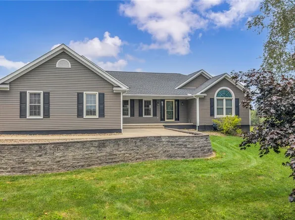3155 Laubert Rd, Hartville, OH 44632