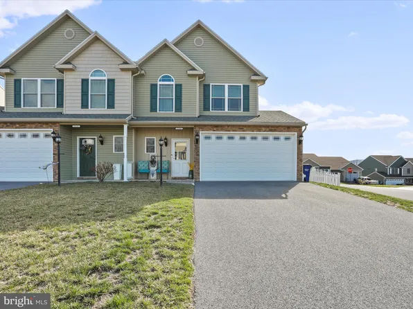 11164 Sisters Pl, Waynesboro, PA 17268