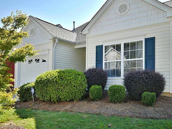 2nd image of 120 Ledgewood Way