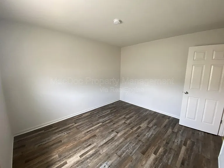 110 Hughey Ct — Photo 17