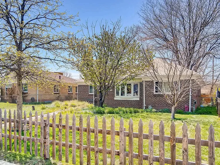 Neighborhood
