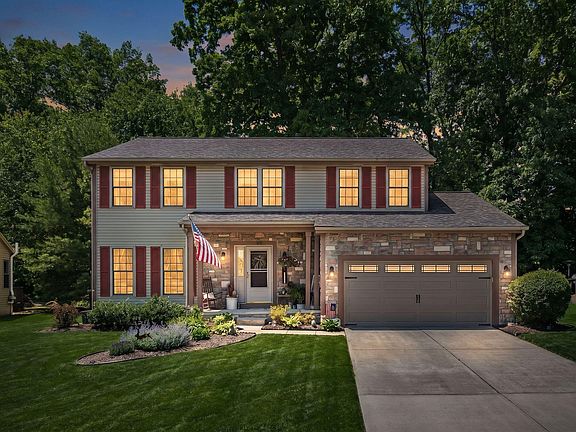 2nd image of 690 Quail Hollow Dr S