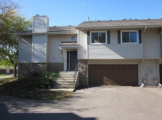 1st image of 1027 Aston Cir