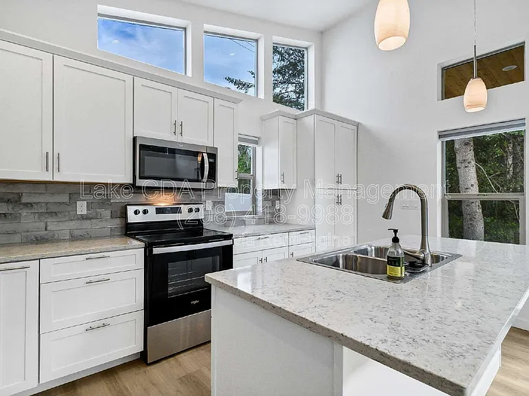 510 N 15th St — Photo 9