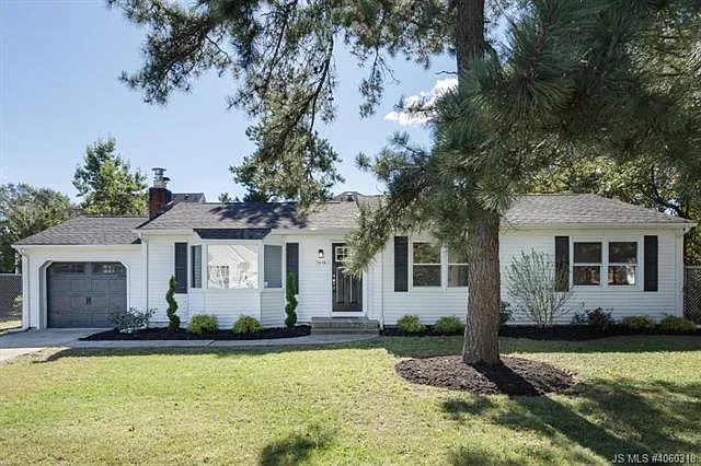 1416 Madison Ave photo 1