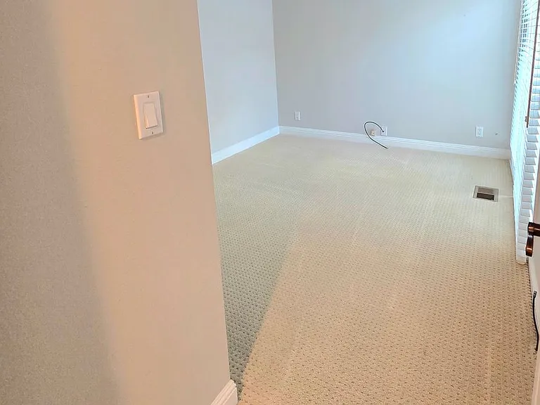 565 Rolling Hills Ln — Photo 19