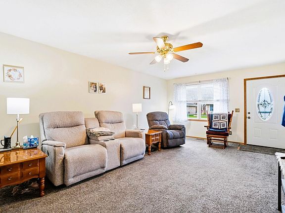 2nd image of 4890 Brannan Dr W