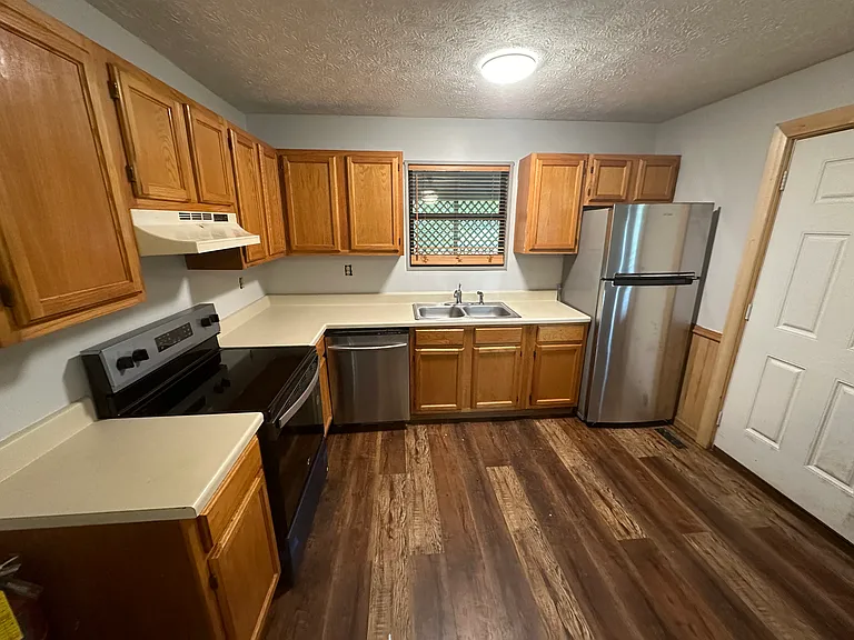 3412 Householder St — Photo 2