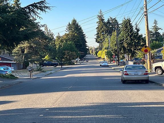 4th image of 18020 42nd Ave S #98188