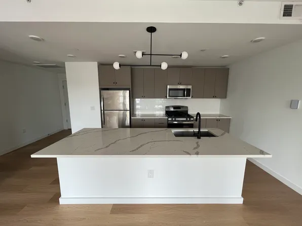 401 Jackson St, Hoboken, NJ