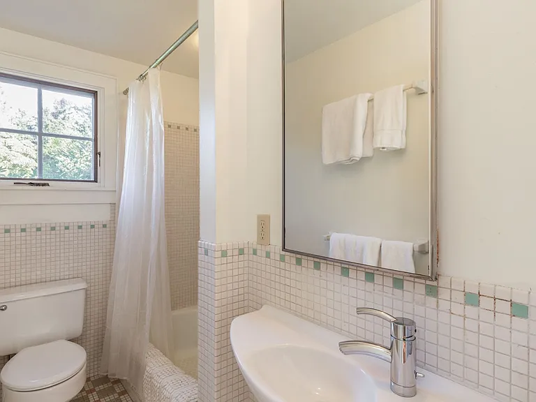 143 Millstone Rd — Photo 14