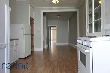 Rented by Rennit Inc.