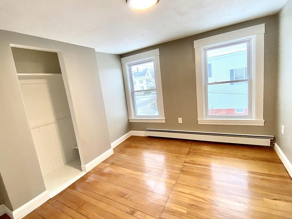 2nd image of 102 Vernon St APT 5