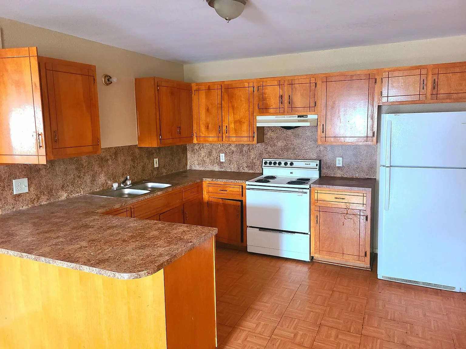 2 bed, 1200 sqft, $750 — Photo 1