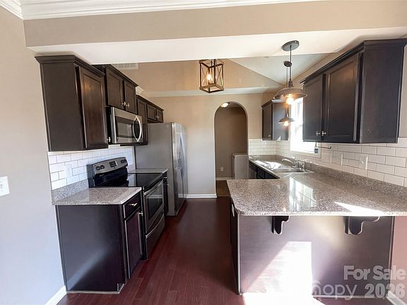 2nd image of 1328 Centennial Dr