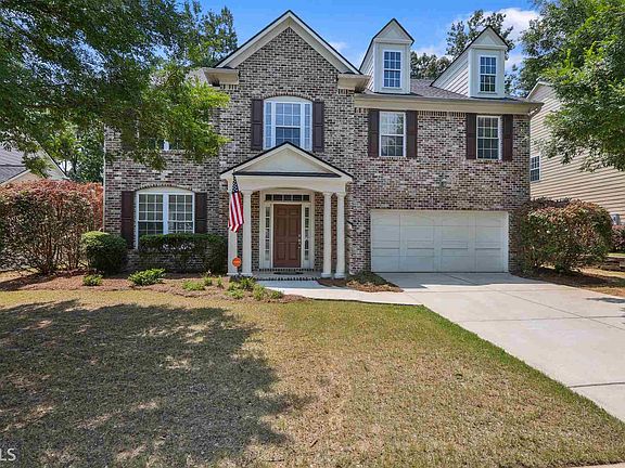3rd image of 236 Independence Ln