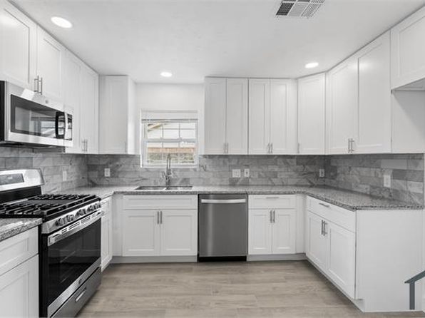1814 Hanbury Ct