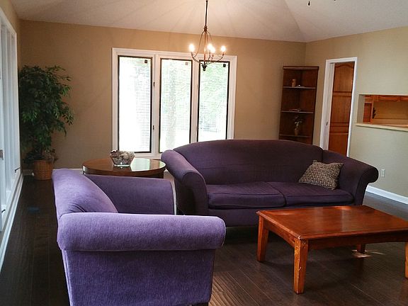 5th image of 6545 Green Hill Dr