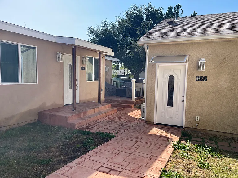 1235 S Adams St — Photo 19