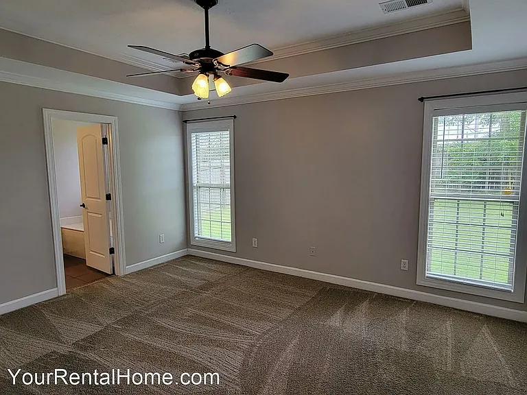 82 Grove Hill Ln — Photo 11