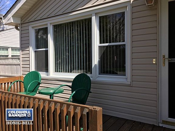 2nd image of 9405 S McVicker Ave