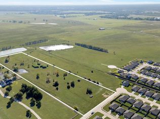 46 9th St, Navasota, TX 77868