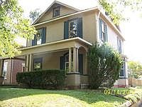 1st image of 556 E 2nd St