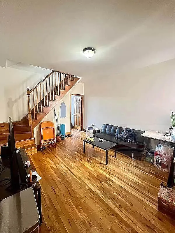 203 West 85th Street — Photo 2