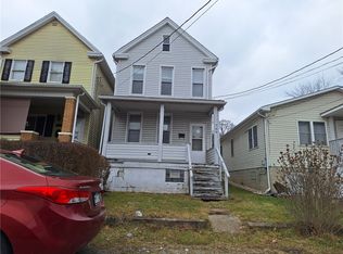 709 Fort Pitt St, Jeannette, PA 15644