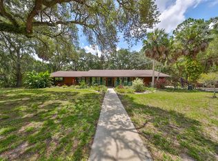 3302 Arrowsmith Rd, Wimauma, FL 33598