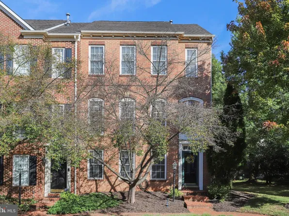 43804 Bent Creek Ter, Leesburg, VA 20176