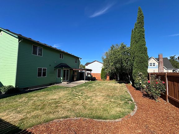 4th image of 916 NW 148th St
