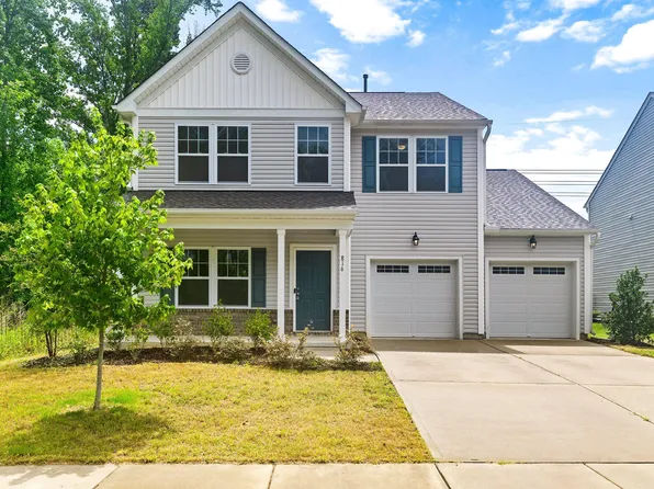 816 Atlantis St, Fuquay Varina, NC 27526