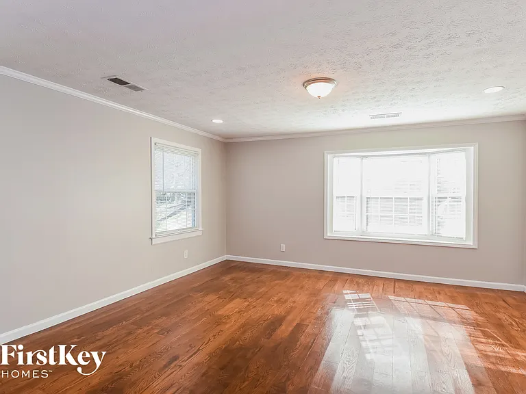 1348 Arden Dr SW — Photo 7