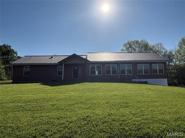 118 Highway W, Foristell, MO 63348