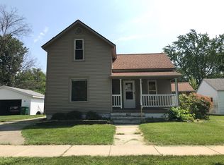 607 Maple St, Three Rivers, MI 49093