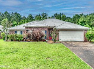 703 Old Square Ct, Ridgeland, MS 39157