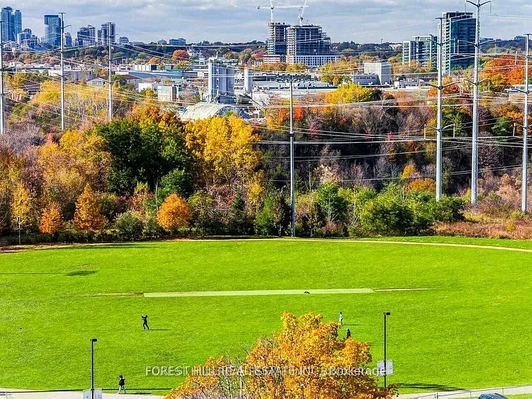 715 Don Mills Rd #1002 — Photo 25