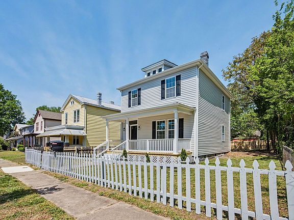 4th image of 512 Bancroft Ave