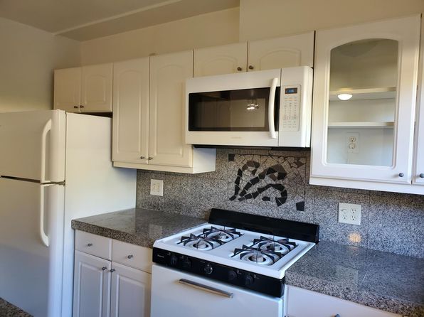 616 Broadway St #2