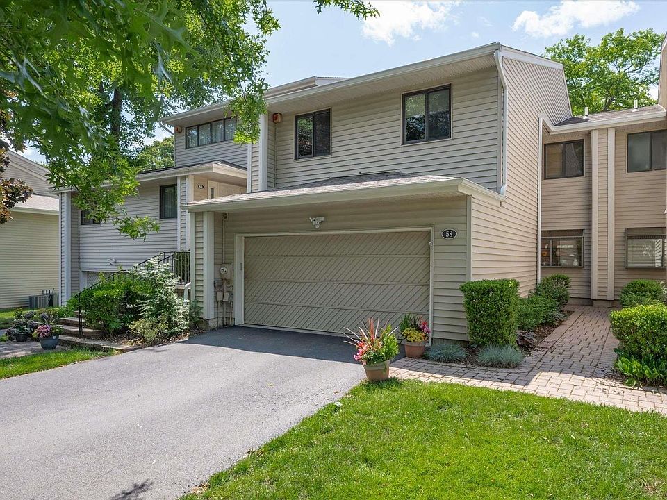 1st image of 58 Chestnut Lane #58
