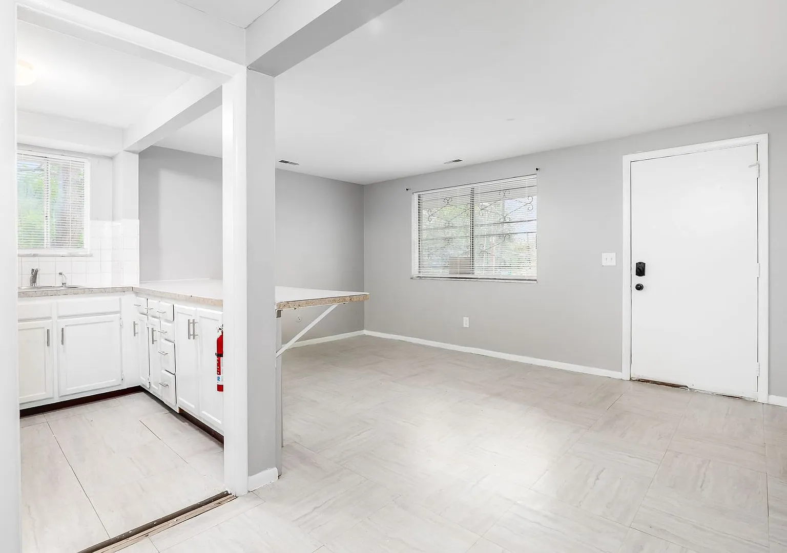 2888 Cleveland Ave — Photo 1